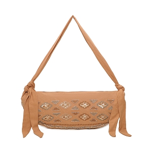 INES DELAURE 1685532<br>Camel