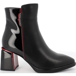 METAMORF OSE VAMAL<br>Noir